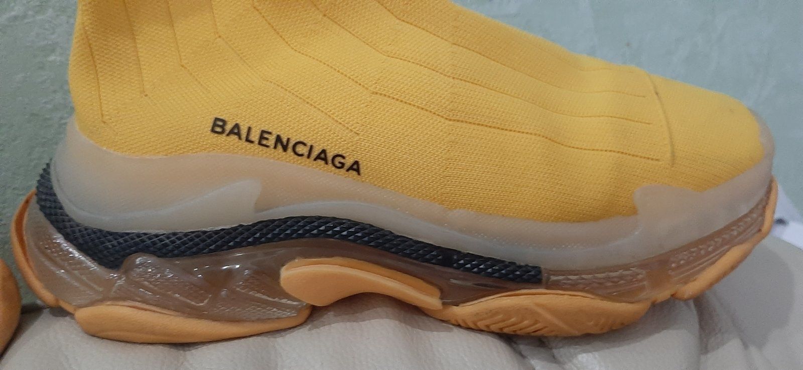 Кросівки оригінал BALENCIAGA 40 розмІР, 24.5 СМ