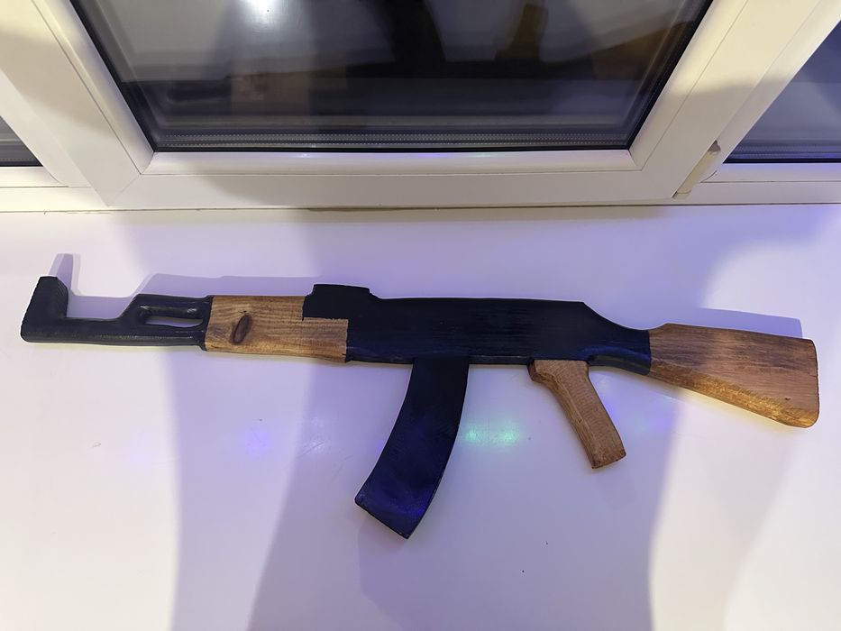 Макет Автомата з дерева