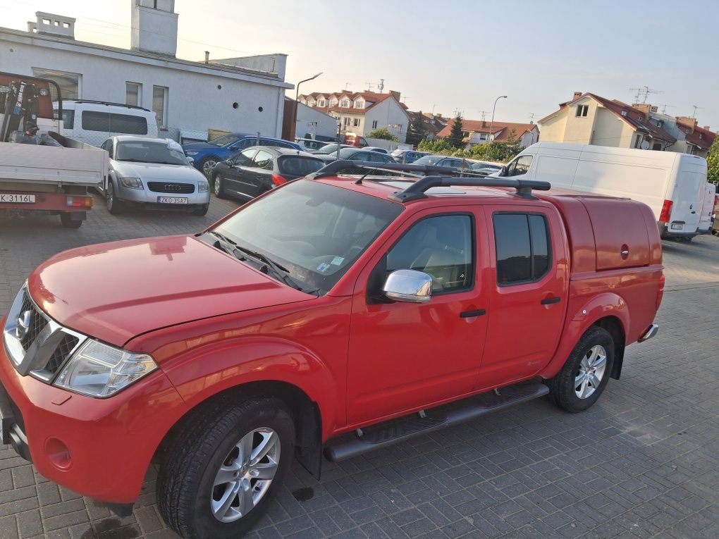 Nissan Navara 2,5 manual CENA NA EXPORT