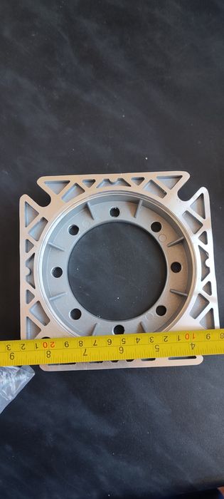 Nowa przekładnia Chiaravalli CHM63 na wałek fi=25mm