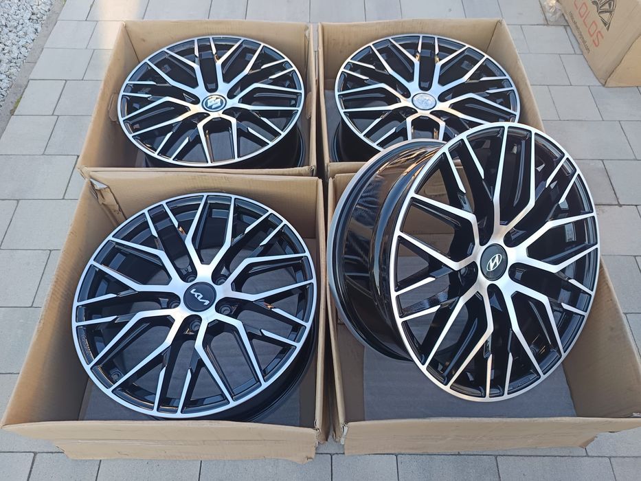 #MA4 Alufelgi R18 5x114,3 Nissan Altima Maxima Juke Sentra Qashqai
