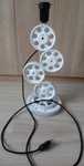 Lampa z kół zębatych na biurko