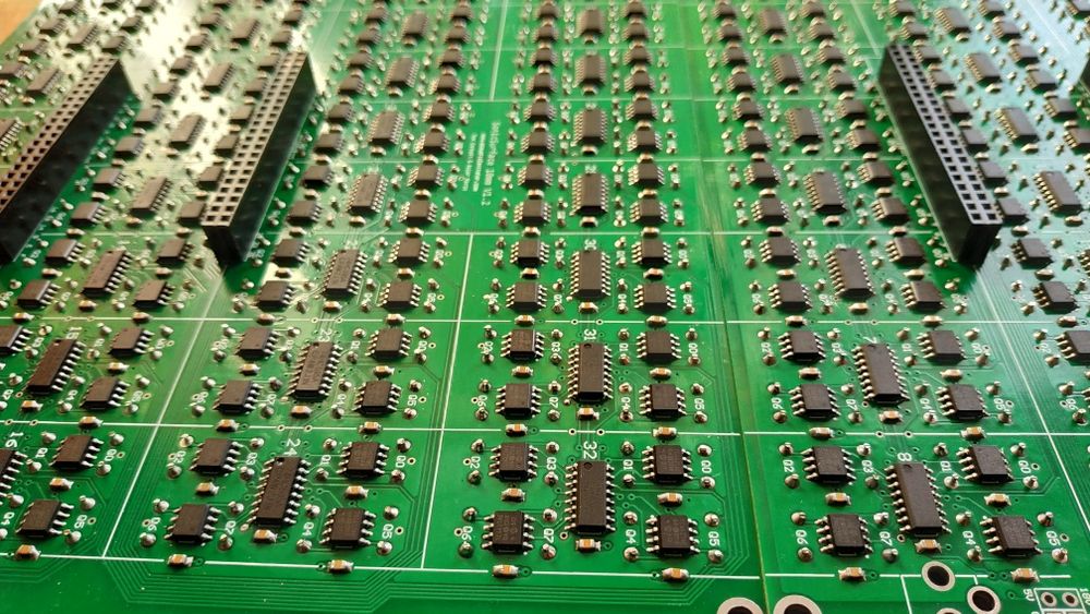 Пайка, сборка печатных плат, электронных устройств.