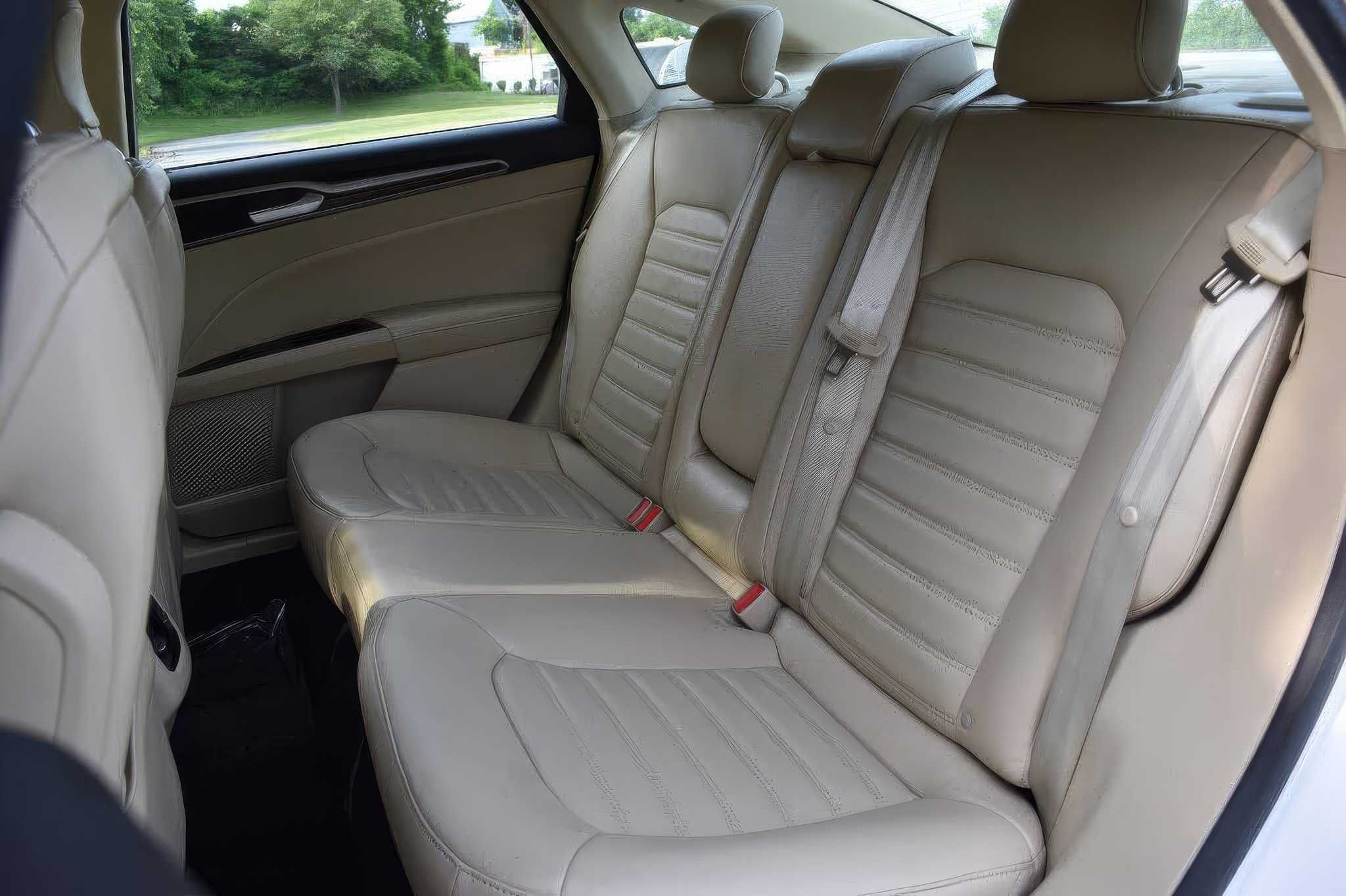 2014 Ford Fusion Hybrid SE