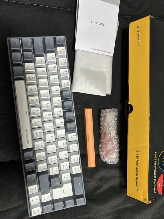 Teclado mecanico switch vermelho