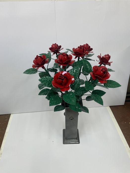 Ковані букети на кладовище. Ручна робота, не вигоряють