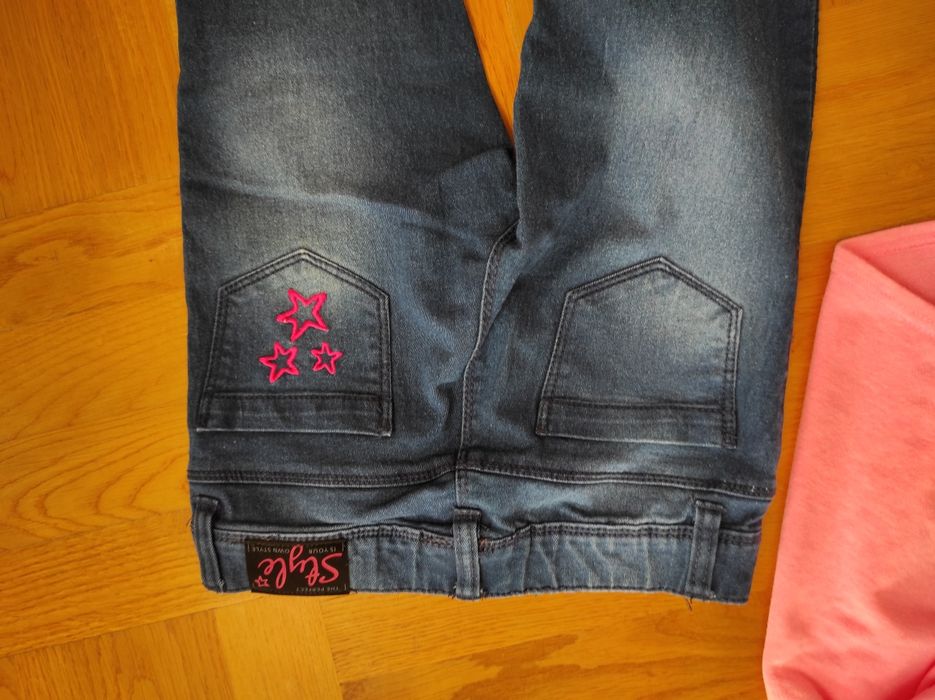 Jegginsy i cienka bluza