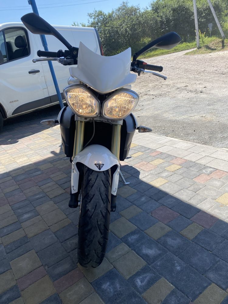 Triumph street triple 675 2013