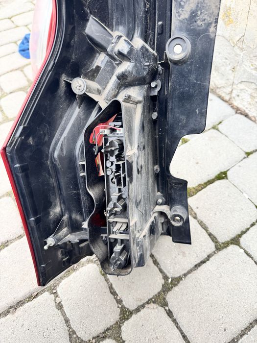 Продам стопи до Citroen С4 Picacco