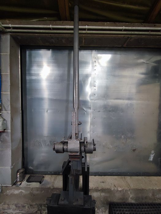 Nozyce gilotynowe, gilotyna Cormak