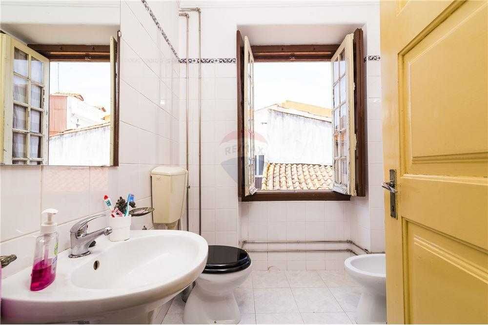 Quarto Estudante em Apartamento T3