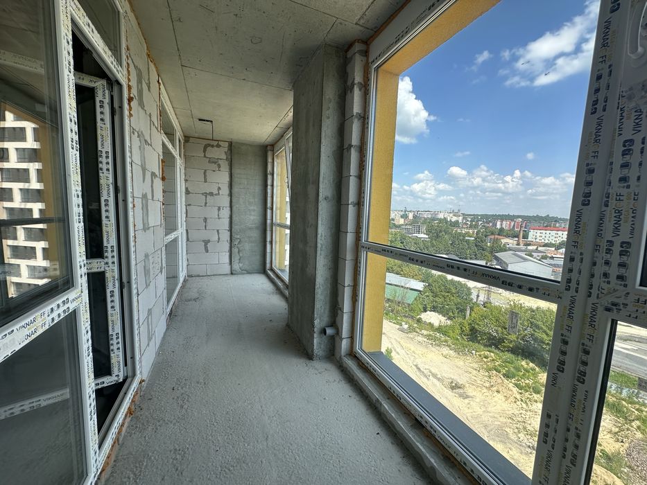 Продаж просторої 2 кім.квартири у зданому будинку /ЖК Вежа