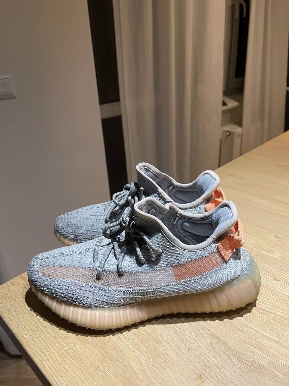 adidas Yeezy boost 350 v2 true form 40 2/3 white grey black