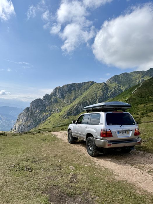 Tenda de tejadilho James Baroud Odyssey M Cinza