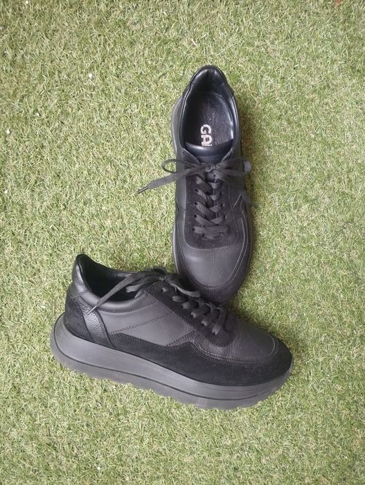 Женские кроссовки демисезонн