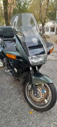 Mota Honda st 1100 pan european