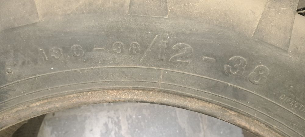 Oddam za darmo  Opony ciągnik rolniczy