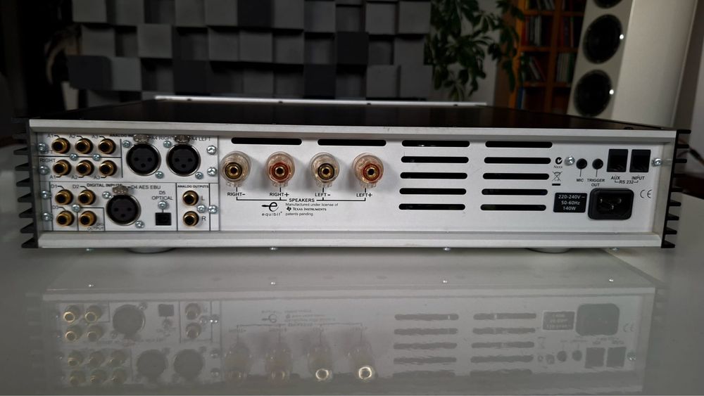 Lyngdorf TDAI 2200 Wzmacniacz 2×200W