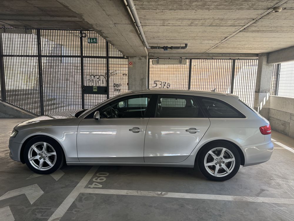 Audi A4 Carrinha Sport 2010 Nacional 2 registos