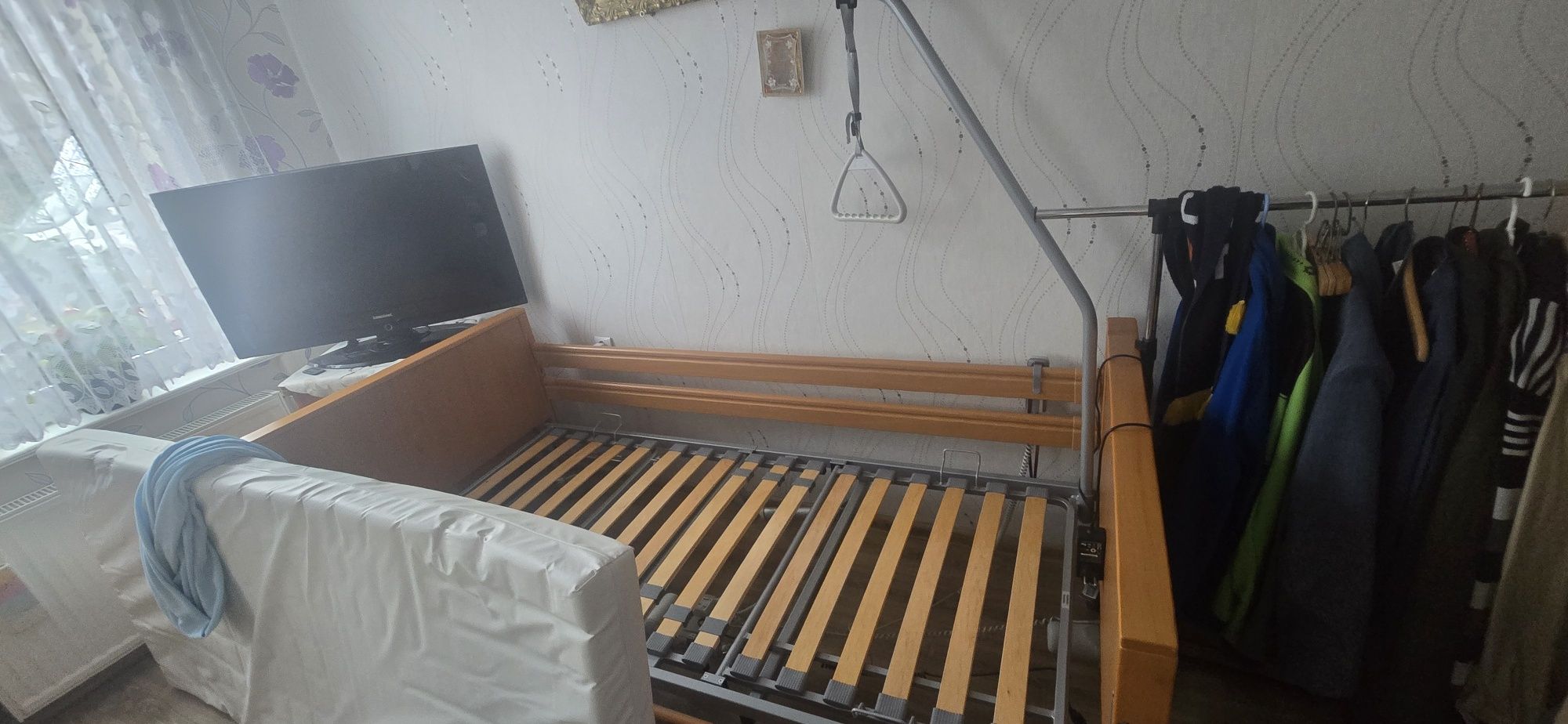 Łóżko regulowane odleżynowe