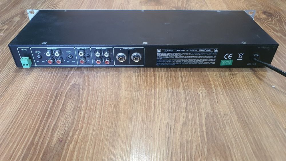Monacor VMX-440 Voice/music mixer
