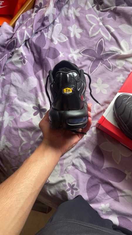 ButyDamskieNikeAirMaxTNPlusBlack nowy rozmiar.37.5