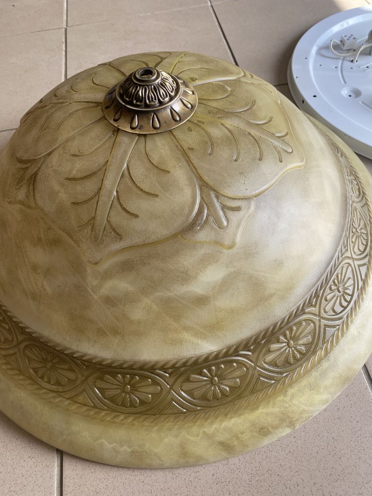 Lampa sufitowa  duza