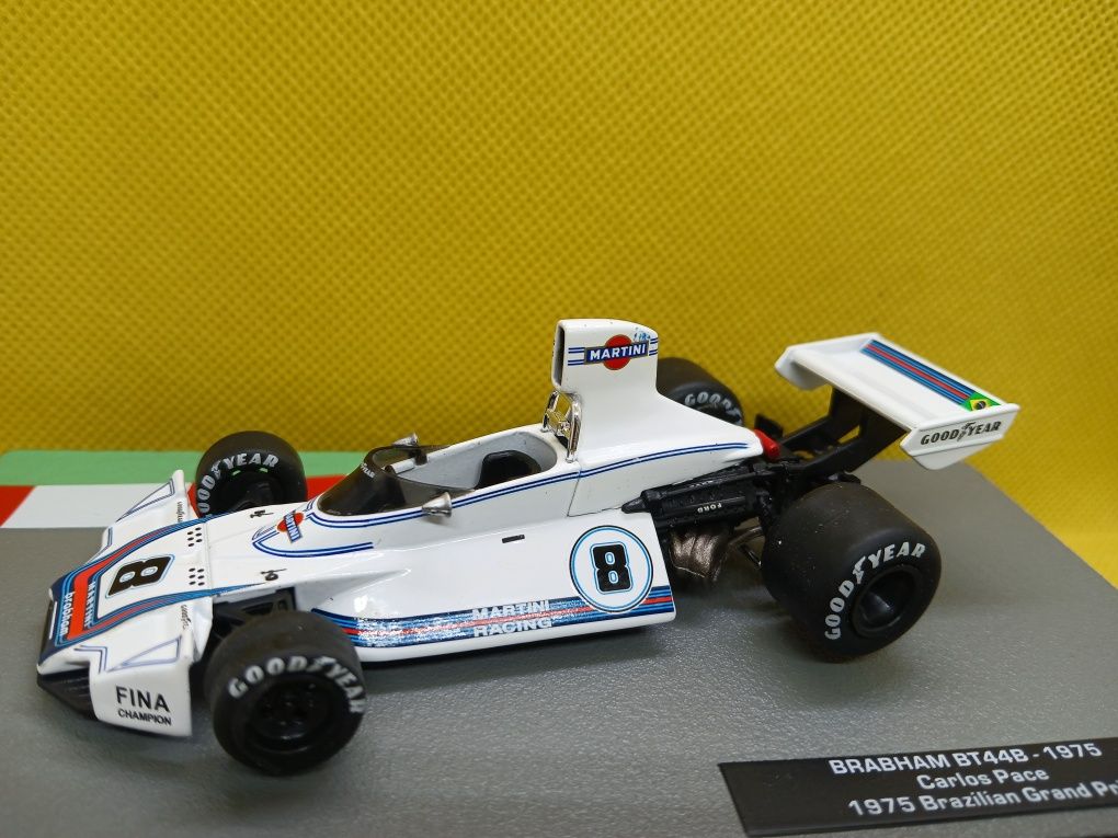 Miniaturas 1/43 Formula 1 8 Modelos  como novos