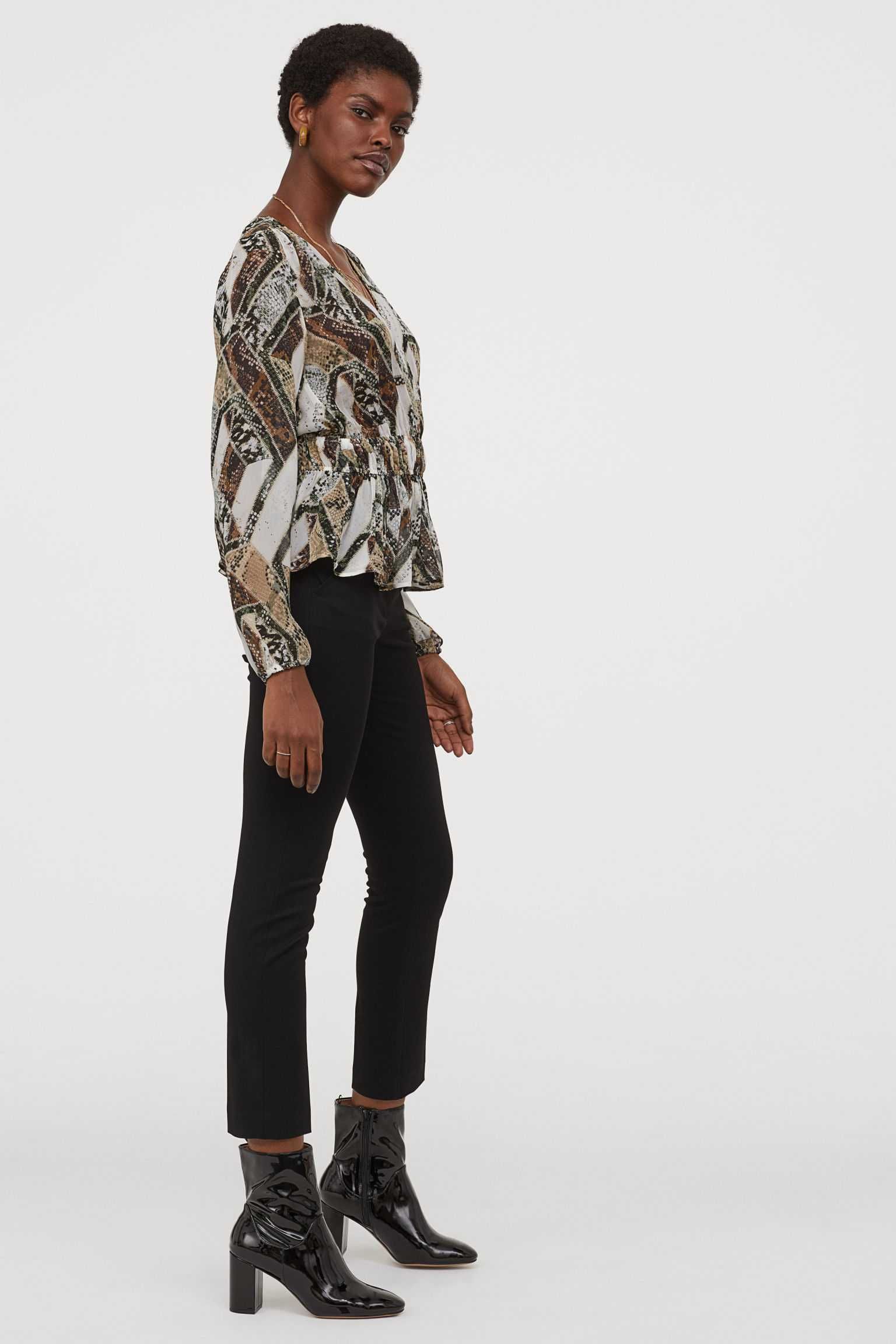 женская нарядная блузка рубашка блуза с баской в принт H&M 38 М