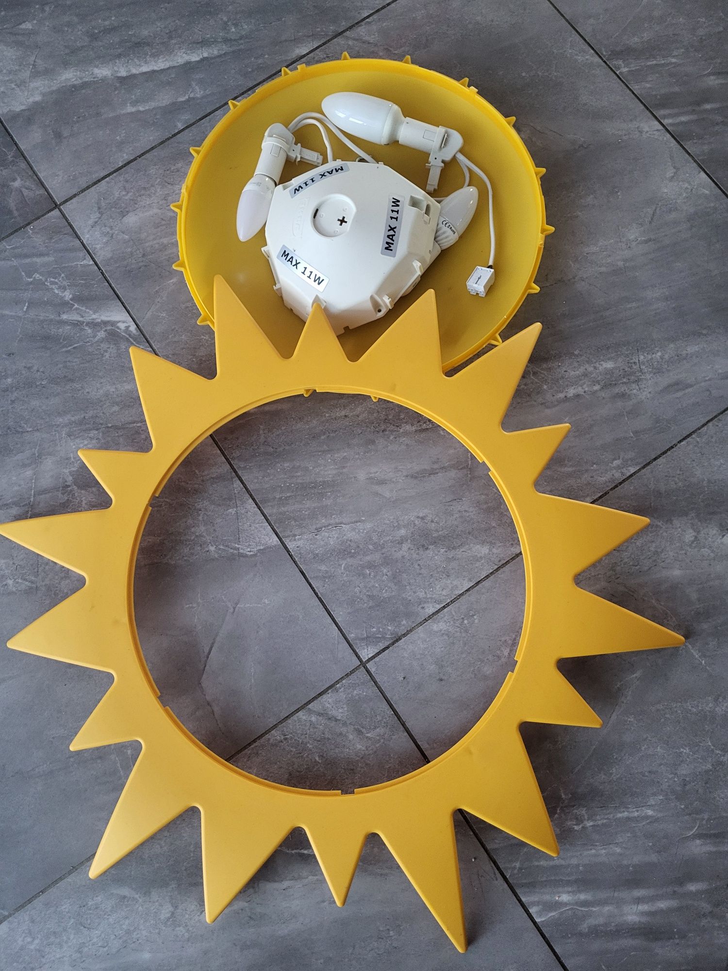 Lampa z IKEI 50 zł