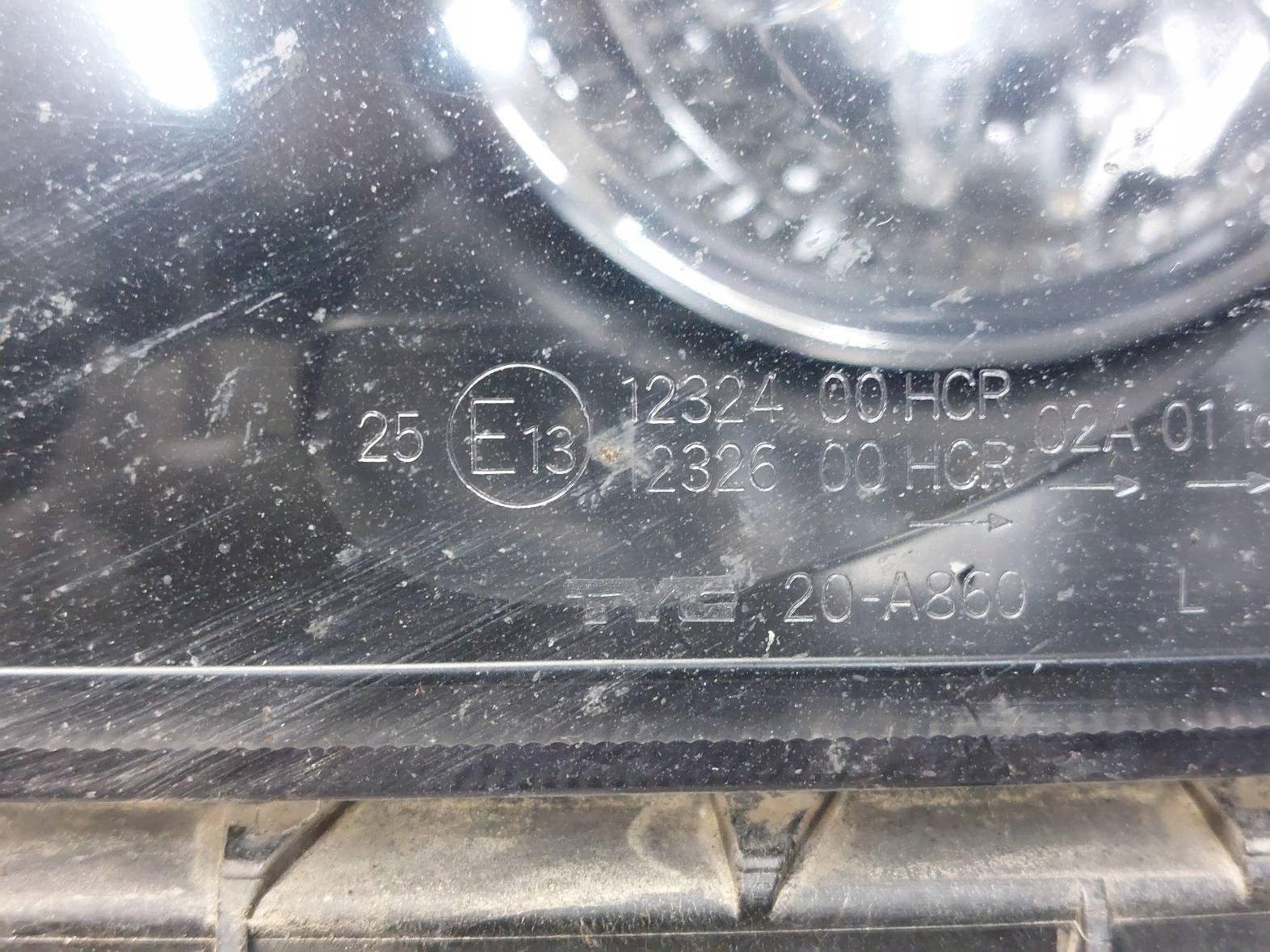 LAMPA LEWY PRZÓD + PRAWY PRZÓD MAZDA 3 I HB 5D BK EU EUROPA TYC