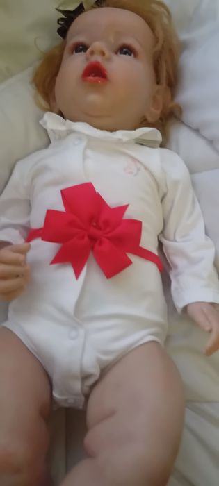 Reborn bastante grande e pesado 18 a 24 meses