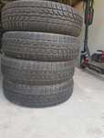 Sprzedam opony zimowe 175.65.15 jak nowe