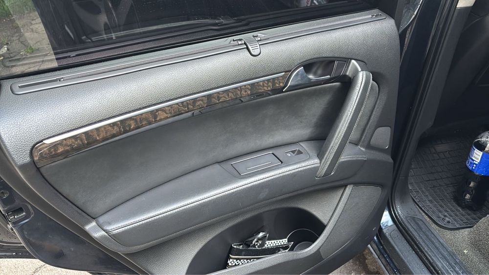 Продам автомобіль Audi Q7