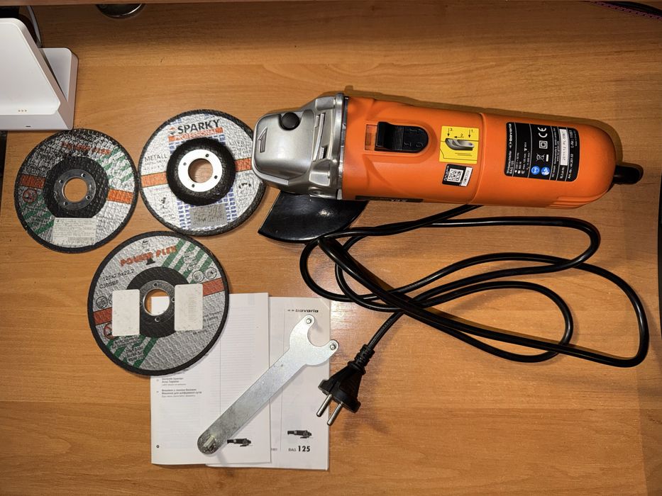 Болгарка (угловая шлифмашина) Einhell Bavaria BAG 125