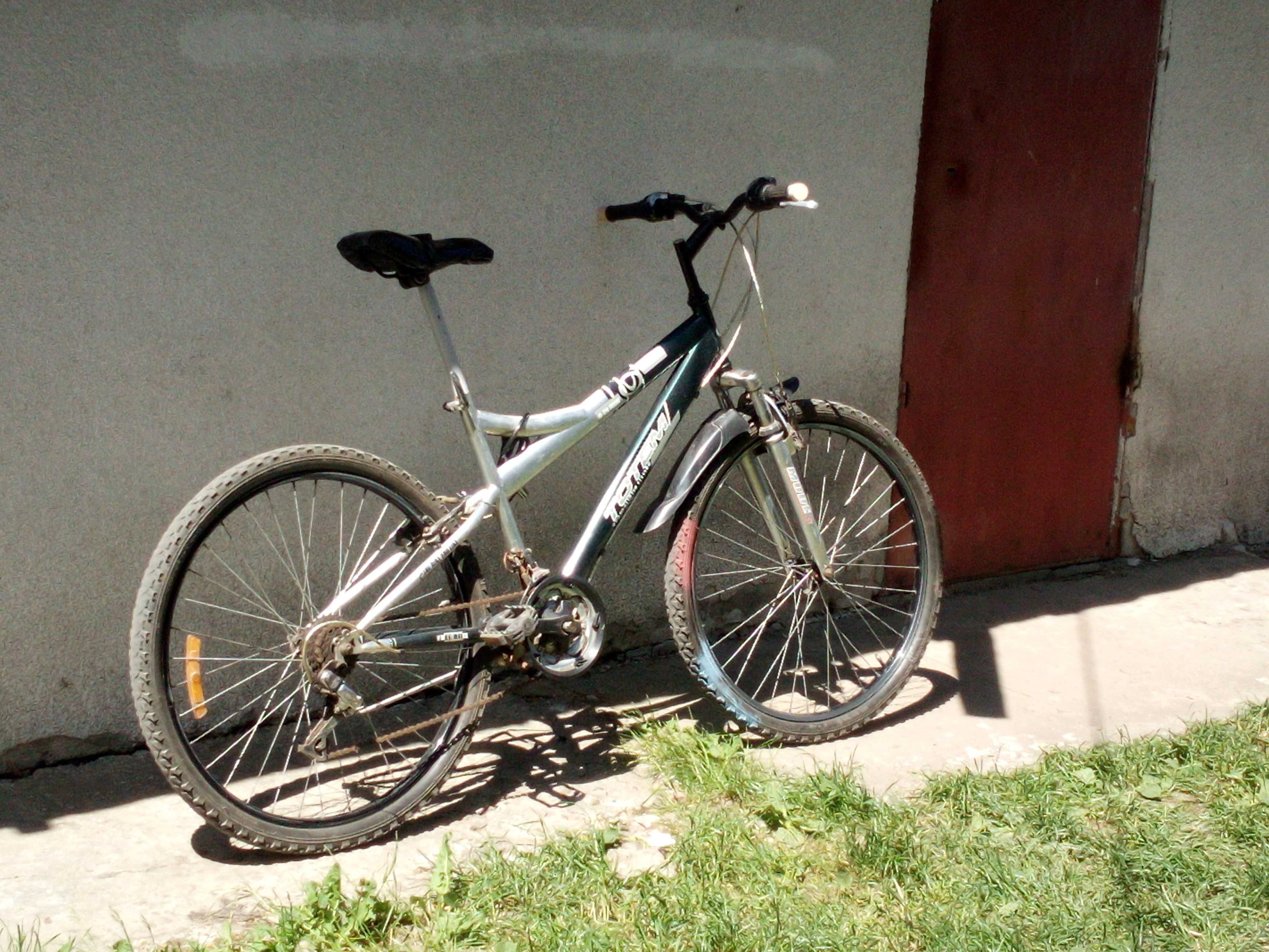 Багажник для велосипеда. Міцний сталевий