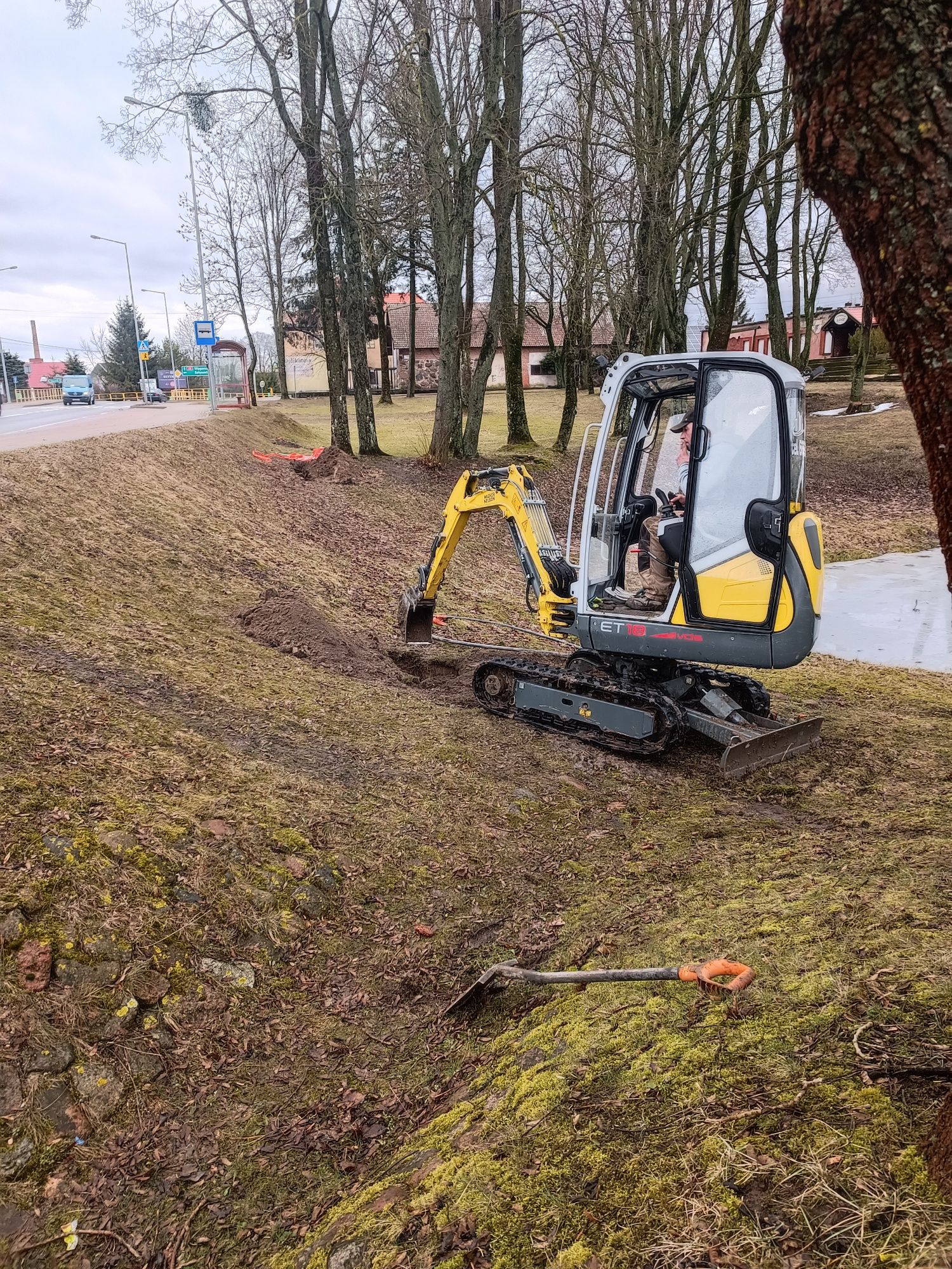 Budowa Kanałów Technologicznych , wykopy , przeciski, teletechnika