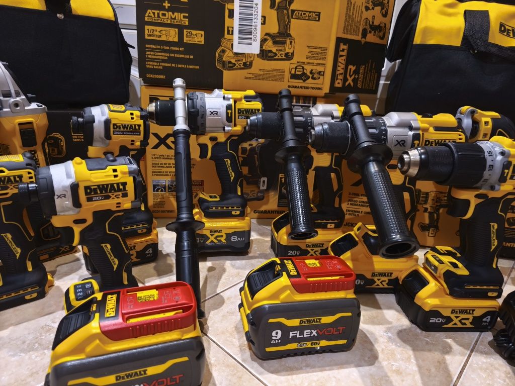 Dewalt dcd805-800 brushless drill - безщітковий шоруповерт.