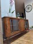 Przedwojenna retro komoda witryna drewniana vintage  orzech barek
