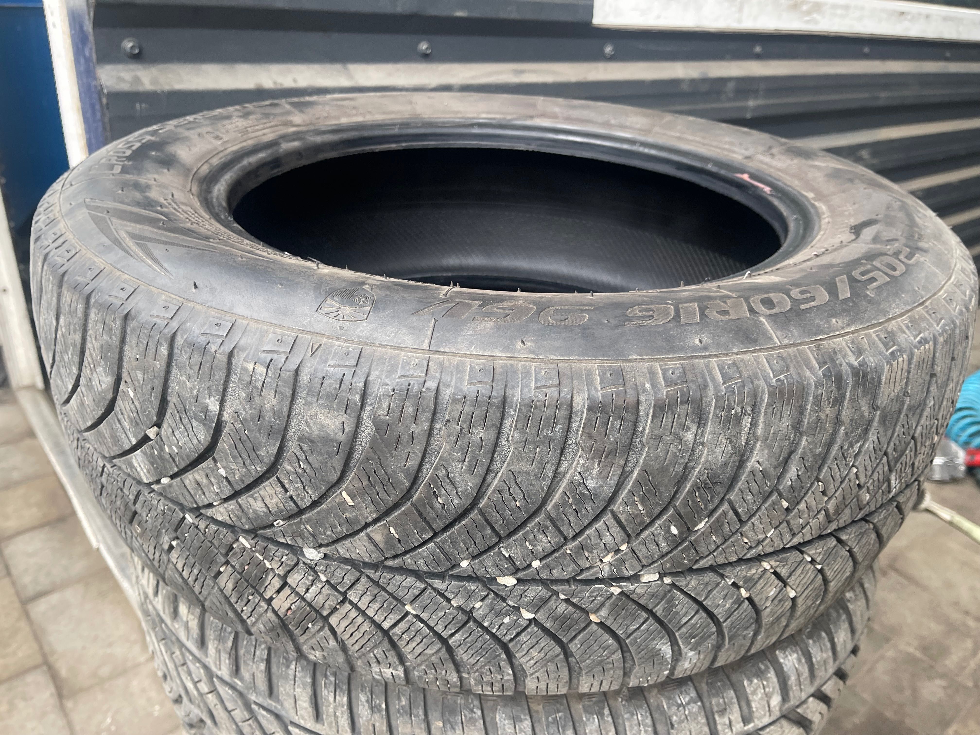 Зимові шини 205/60 R 16