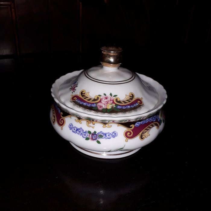 Louça limoges e Vista alegre