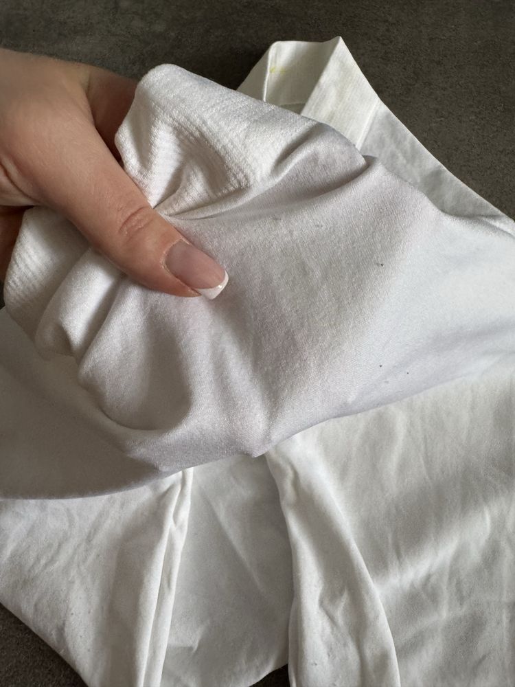Biale legginsy rajstopowe