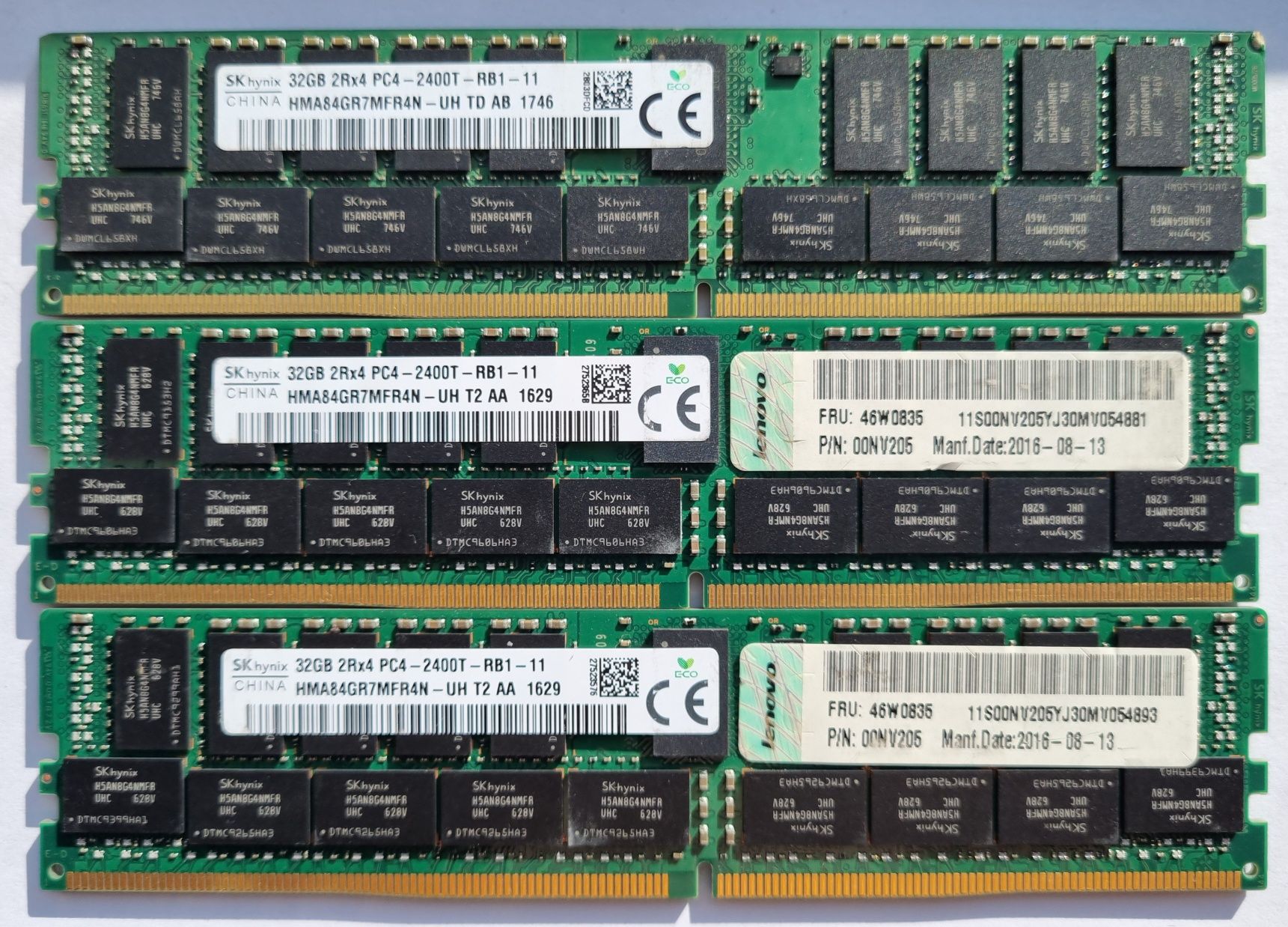 Серверная память 32Gb DDR4 PC4-2400T ECC REG