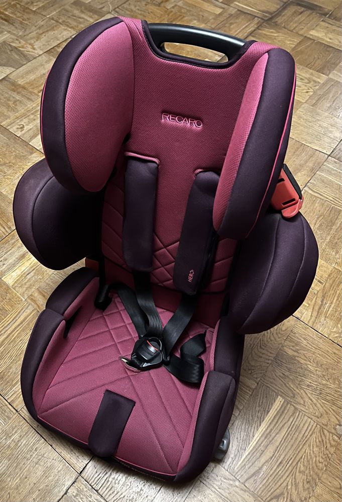 Автокресло Recaro Hero