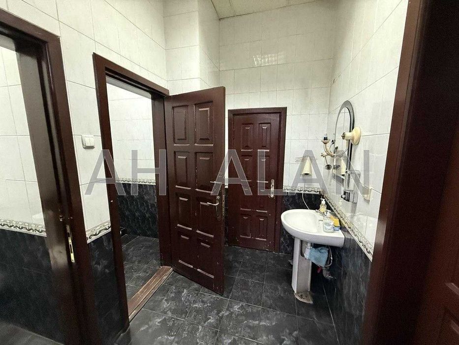 Оренда офісу  по вул. Богдана Хмельницького. ЦУМ