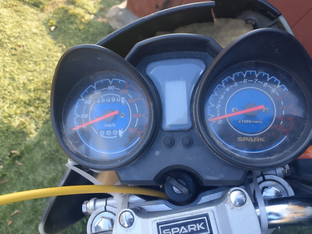 Продам спарк 200