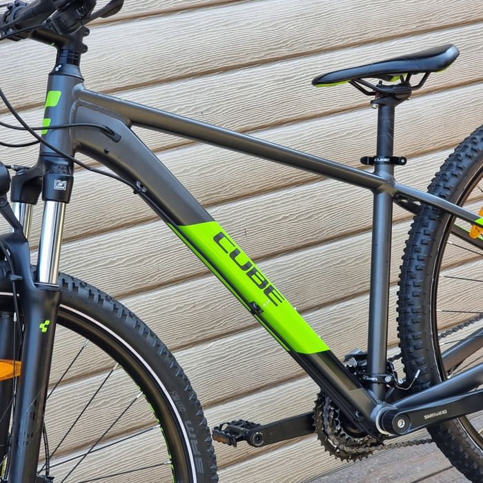 29 CUBE Aim SL Вилка 100mm Shimano Alivio 2x9 Disc Гідравлика LED свет