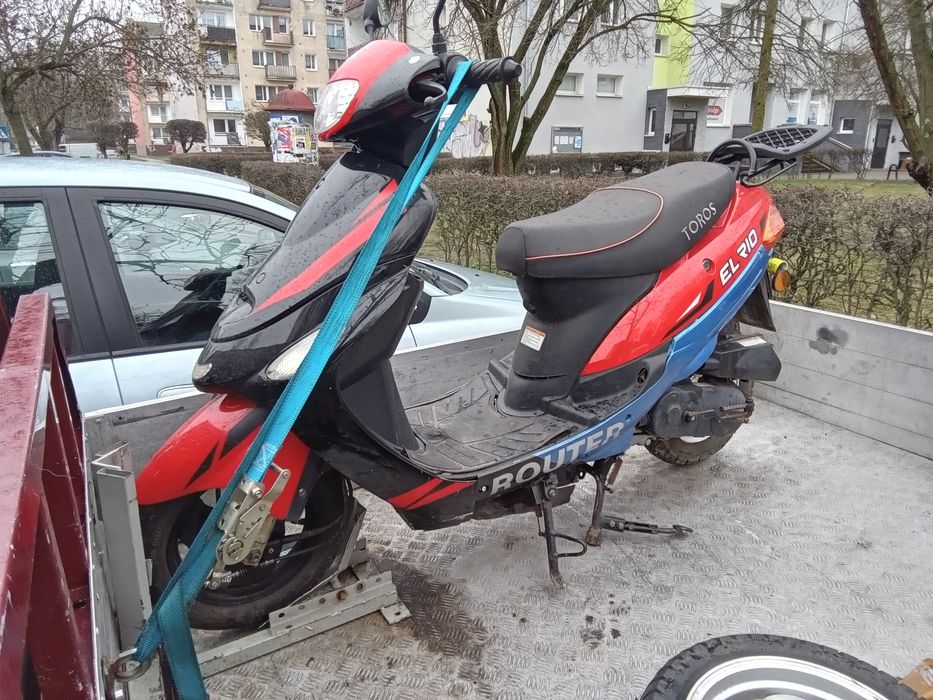 Skuter Toros El Rio 50 ccm po serwisie plastiki do poprawek