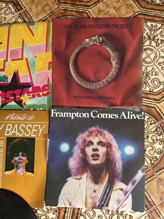 Discos vinil (joanna, luis cobos, alcione…)