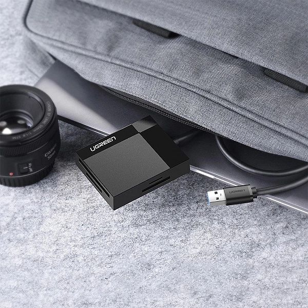 Ugreen czytnik kart pamięci USB 3.0 SD / micro SD / CF / MS czarny (30